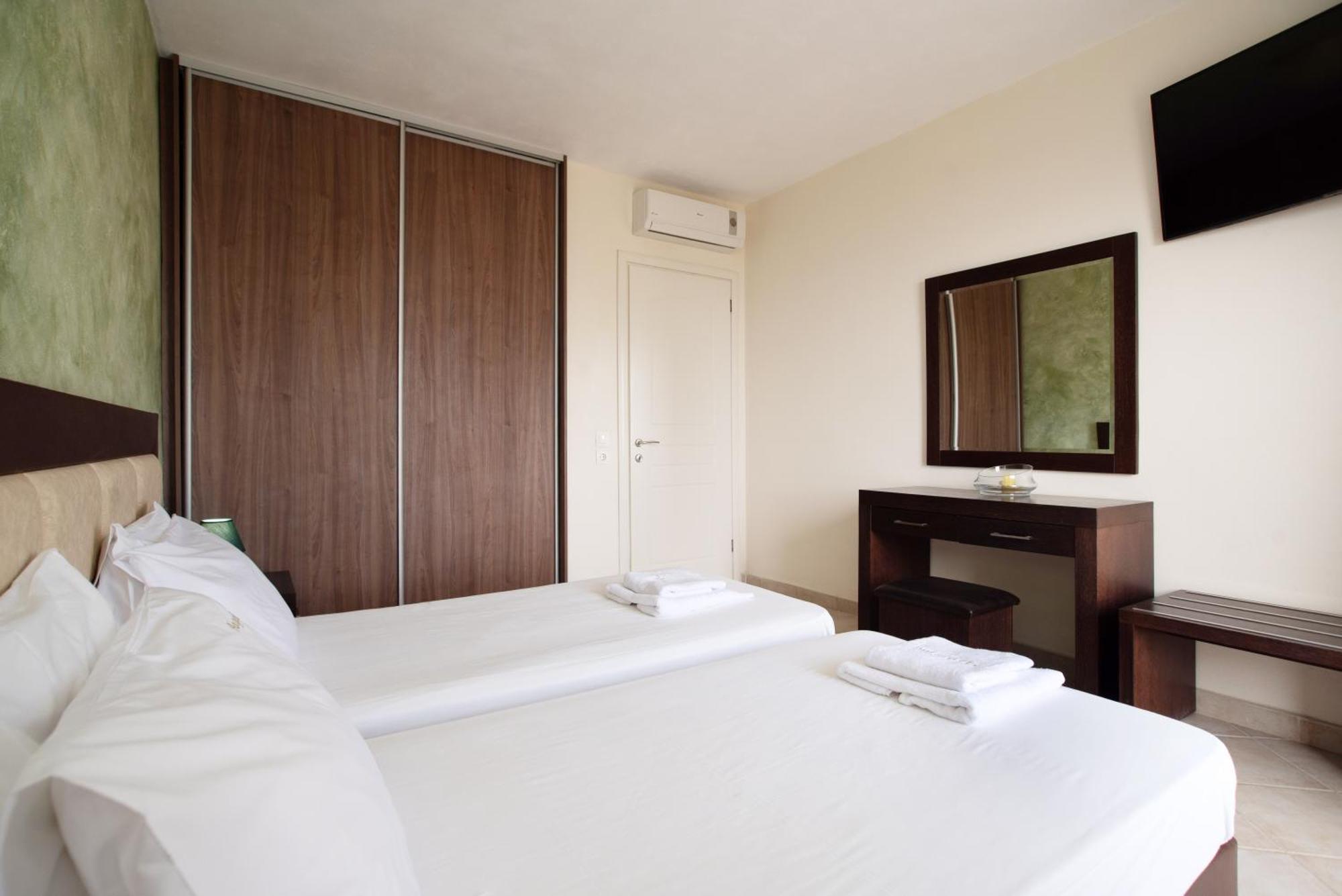 Angelique Apartments Агиос-Георгиос Экстерьер фото