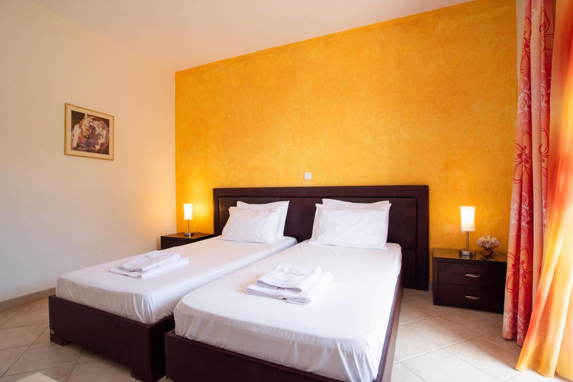 Angelique Apartments Агиос-Георгиос Экстерьер фото