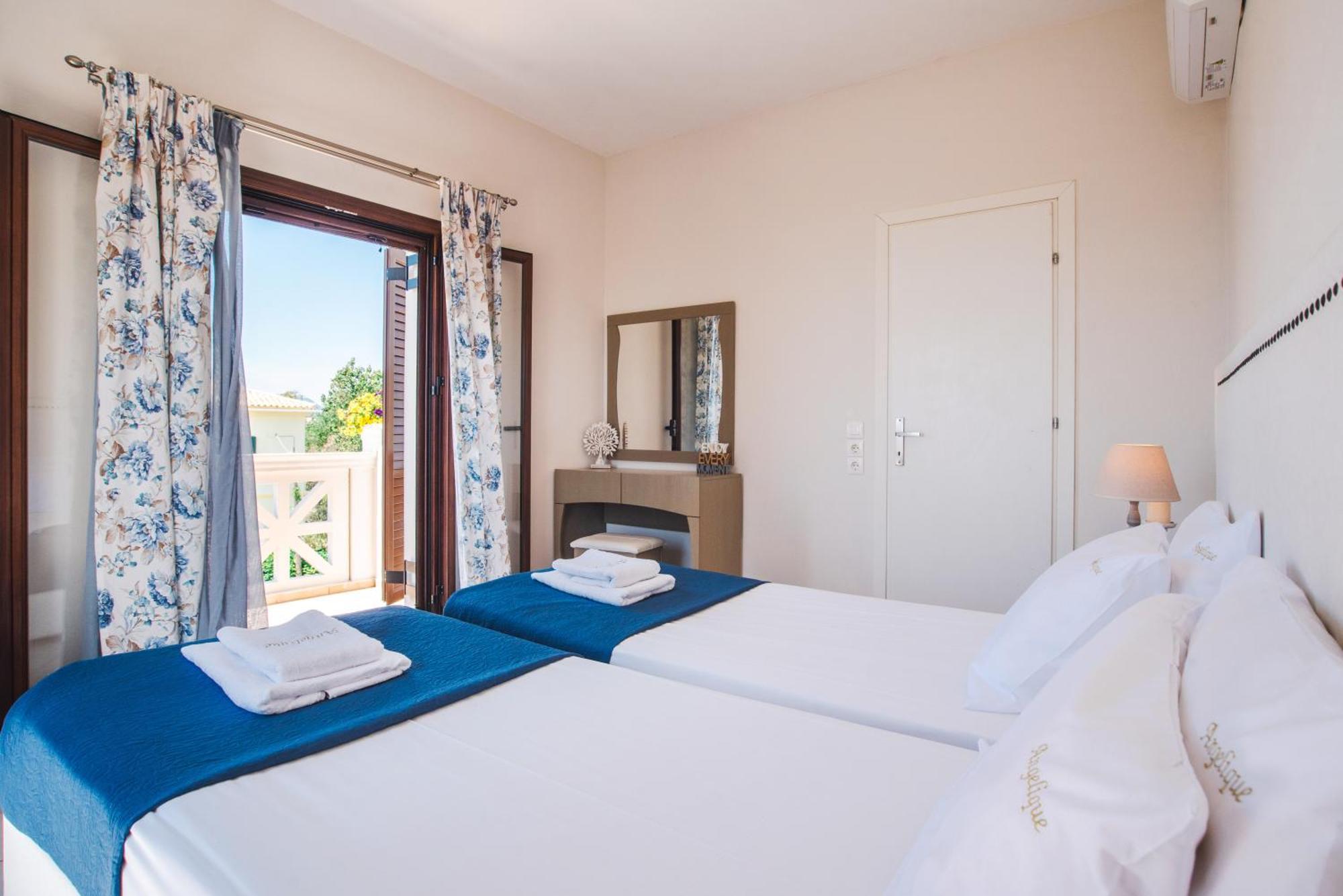 Angelique Apartments Агиос-Георгиос Экстерьер фото